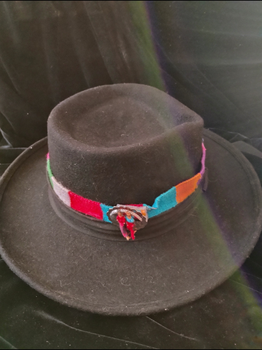 Black Wool Fedora with Colorblock Ribbon Band Silver Tone Concho